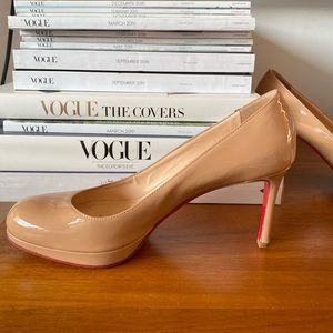 Size 38.5 Christian Louboutin nude simple pumps